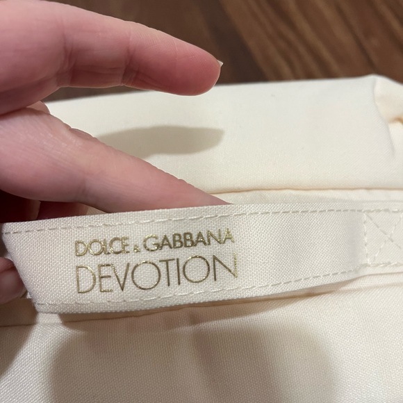 NWOT Dolce&Gabbana Devotion Sacred Heart
Toiletry Make-up Bag Pouch - Picture 3 of 12